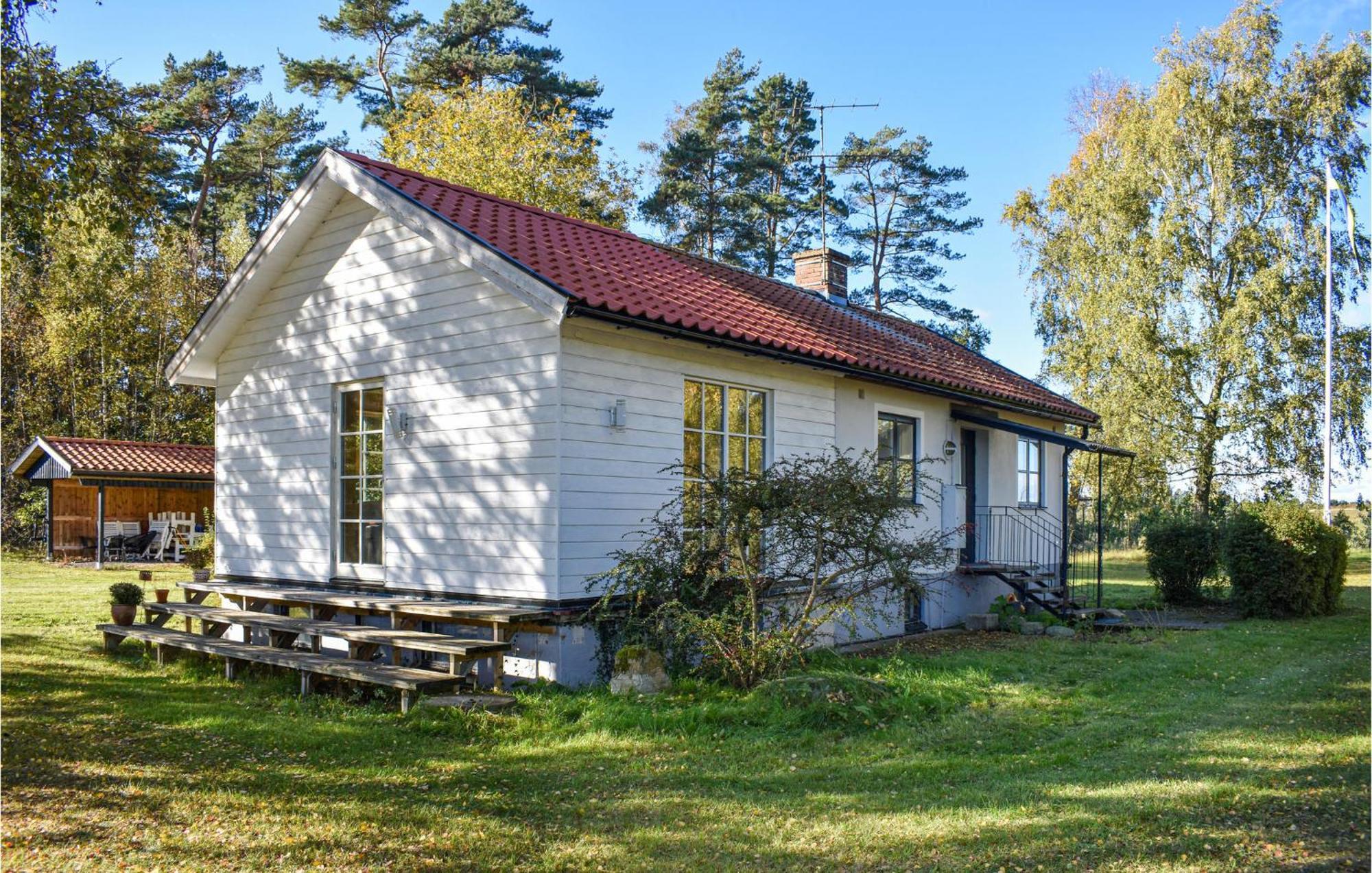 Lovely Home In Simrishamn With Kitchen Exterior photo