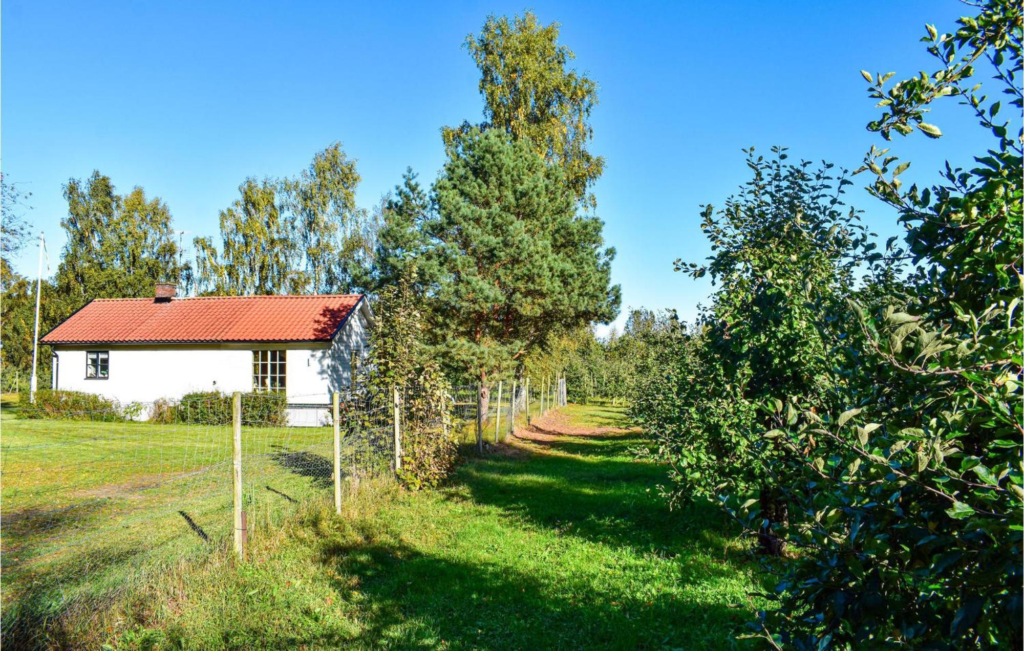 Lovely Home In Simrishamn With Kitchen Exterior photo